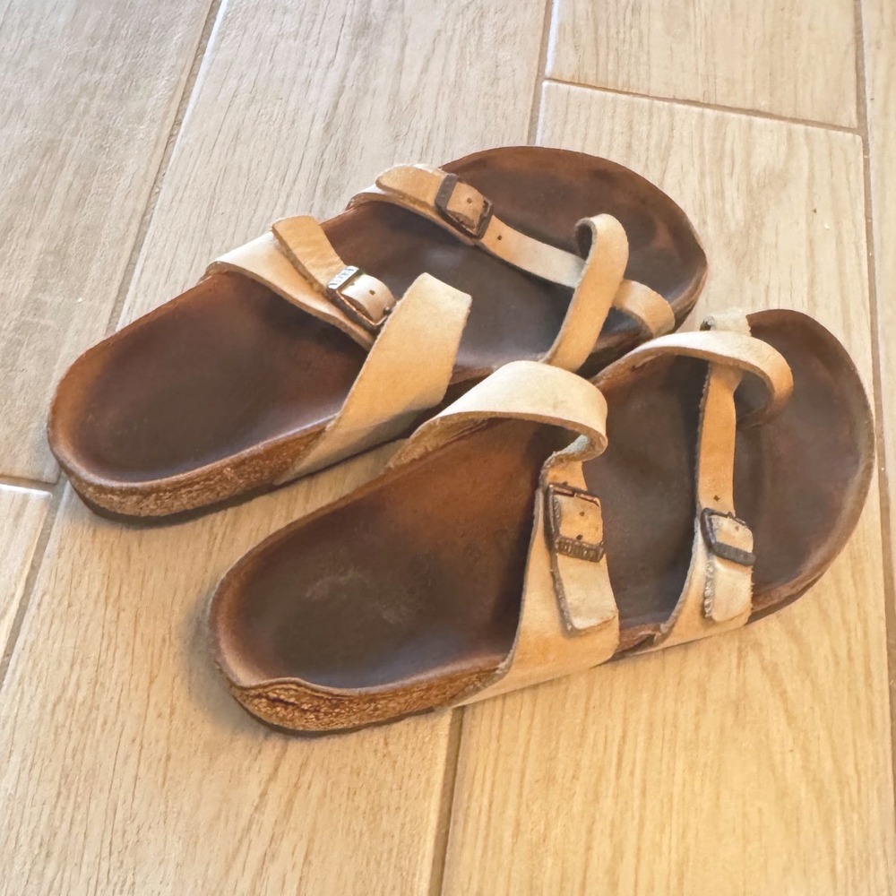 Birkenstock Mayari Tan Suede Toe Loop Strappy Sandals‎ Size 37 L6 M4
